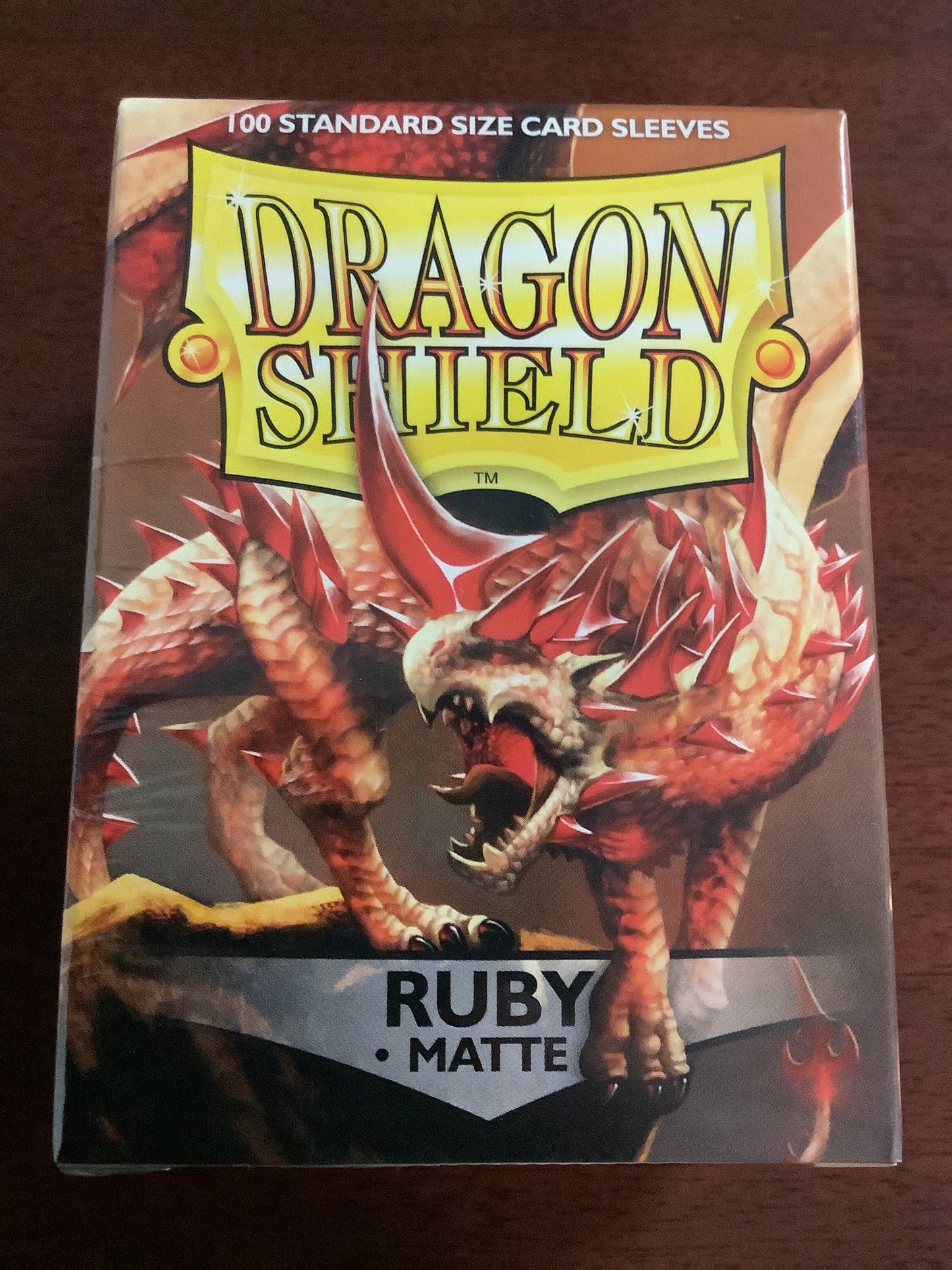 Dragon Shield - Ruby 100 matte sleeves