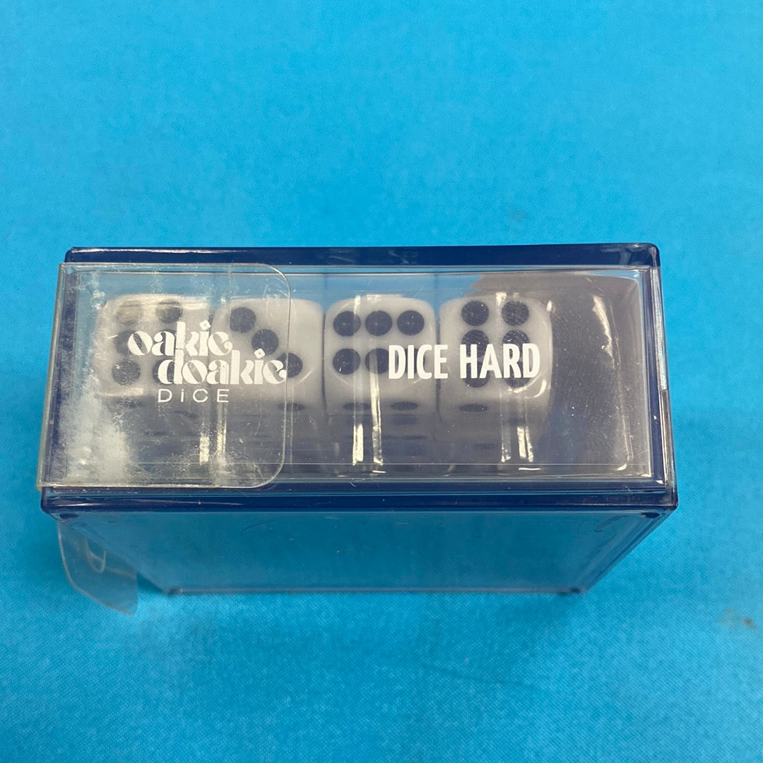 Oakie Doakie Dice - D6 16mm - 12 Dice Solid, White