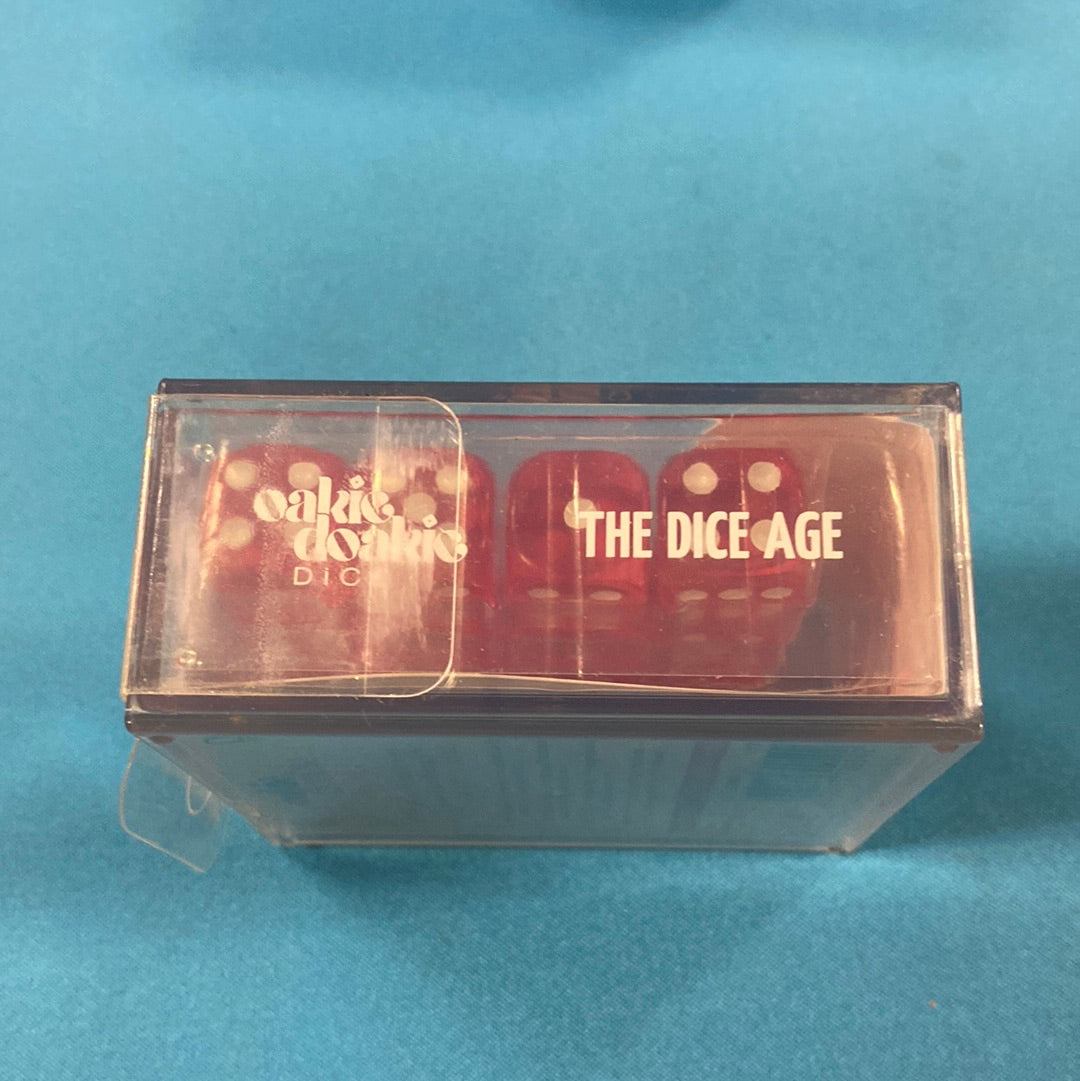 Oakie Doakie Dice - D6 16mm - 12 Dice Translucent, Red