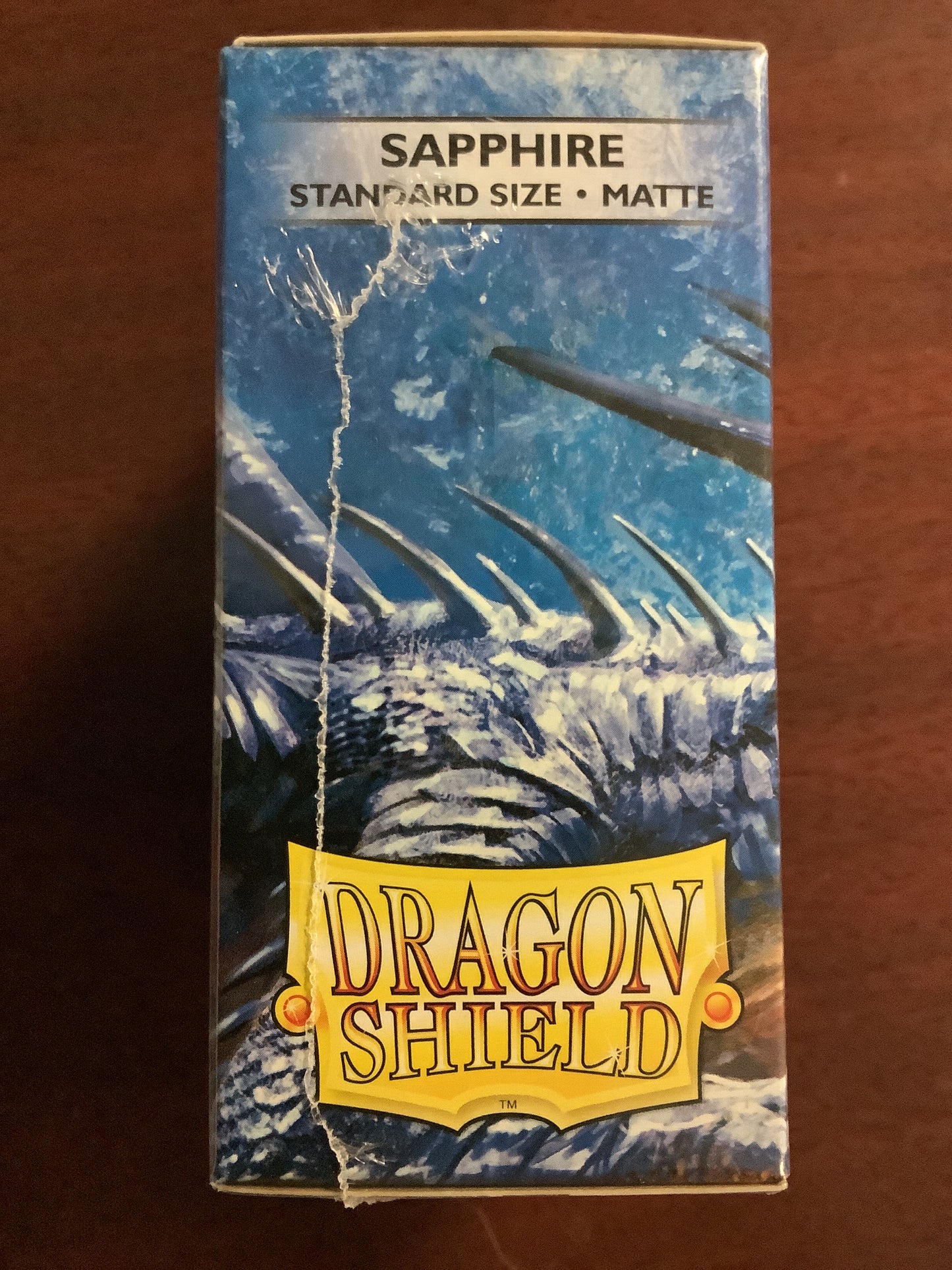 Dragon Shield - Sapphire 100 matte sleeves